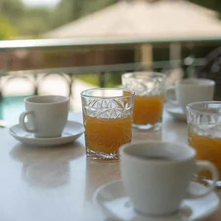 Βίλα Renata -pool, Large Garden & Free Parking, 2 Minutes Walk From The Μπαρμπάτι