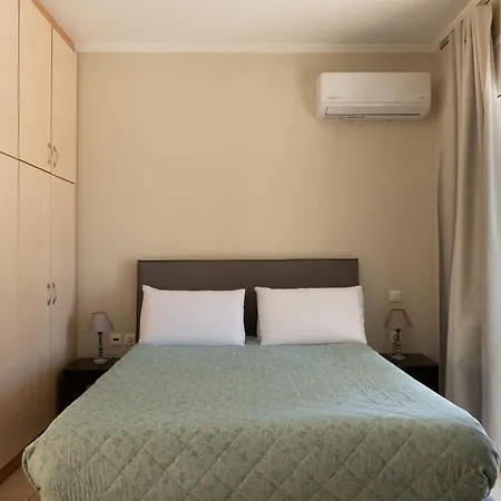 Βίλα Renata -pool, Large Garden & Free Parking, 2 Minutes Walk From The Μπαρμπάτι