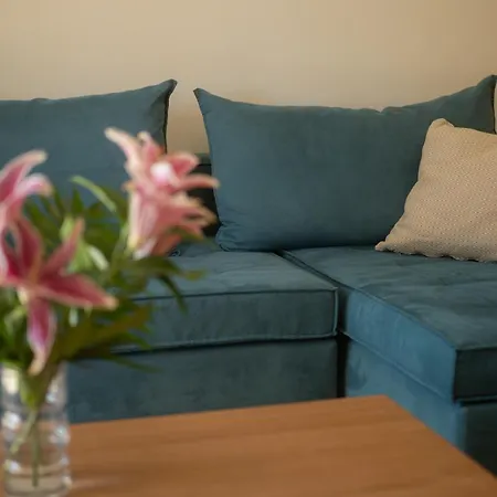 Renata -pool, Large Garden & Free Parking, 2 Minutes Walk From The Βίλα