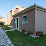 וילה Renata -pool, Large Garden & Free Parking, 2 Minutes Walk From The בארבאטי